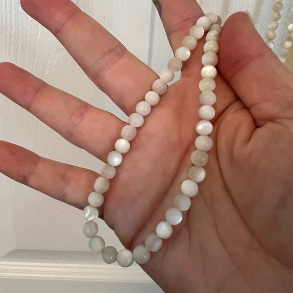 Moonstone shimmery white/cream small beaded necklace around 33" in length - Picture 4 of 4
